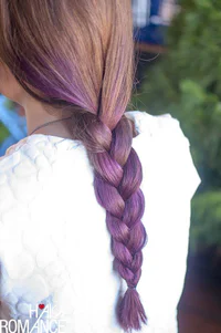 https://image.sistacafe.com/w200/images/uploads/content_image/image/250329/1479188887-Hair-Romance-three-strand-braid-in-purple-hair.jpg