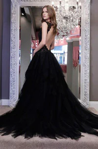 https://image.sistacafe.com/w200/images/uploads/content_image/image/257146/1480322498-Sophisticated-Winnie-Couture-Wedding-Dresses-2016.jpg
