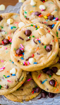 https://image.sistacafe.com/w200/images/uploads/content_image/image/263339/1481434398-gallery-1470085250-the-cake-batter-chocolate-chip-cookie-recipe-on-sallysbakingaddictioncom-one-of-the-most-popular-recipes.jpg