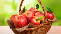 https://image.sistacafe.com/w200/images/uploads/content_image/image/26648/1439524094-pretty-apples-wallpaper-43080-44107-hd-wallpapers.jpg