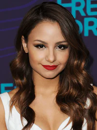 https://image.sistacafe.com/w200/images/uploads/content_image/image/273807/1482920578-aimee-carrero-337772_828x1104.png