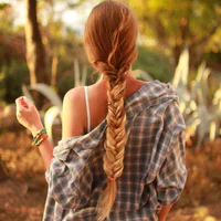 https://image.sistacafe.com/w200/images/uploads/content_image/image/275947/1483517442-Braids-Pretty-Hair-Ideas-From-Instagram.jpg