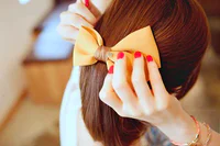 https://image.sistacafe.com/w200/images/uploads/content_image/image/285772/1484928648-asian-asian-fashion-bow-brown-hair-Favim.com-521448.jpg