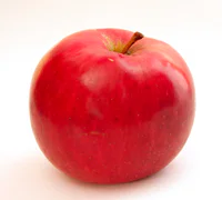 https://image.sistacafe.com/w200/images/uploads/content_image/image/2931/1431084087-red_apple_by_manichysteriastock-d3b3uxb.jpg