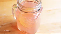 https://image.sistacafe.com/w200/images/uploads/content_image/image/297879/1486620379-Lavender-lemon-honey-soda3.gif