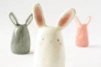 https://image.sistacafe.com/w200/images/uploads/content_image/image/300465/1487049258-Ceramic-Creatures-to-keep-you-company-58a1686231525__700.jpg
