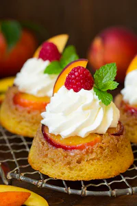 https://image.sistacafe.com/w200/images/uploads/content_image/image/301973/1487225638-Cornmeal-Peach-Upside-Down-Cupcakes.jpg