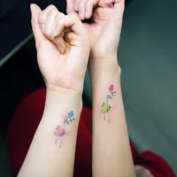 https://image.sistacafe.com/w200/images/uploads/content_image/image/308103/1488086827-floral-tattoo-design.jpg