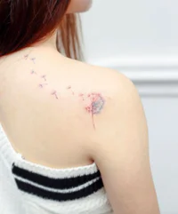 https://image.sistacafe.com/w200/images/uploads/content_image/image/308369/1488124572-colorful-dandelion-tattoo.jpg