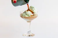 https://image.sistacafe.com/w200/images/uploads/content_image/image/310736/1488432033-Irish-Cream-Affogato-with-Mint-Choc-Chip-Ice-Cream-Instructions-3.jpg