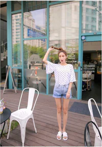 https://image.sistacafe.com/w200/images/uploads/content_image/image/320556/1489941623-Korean-Asian-Fashion-Shopping-Mall-000-21122.jpg