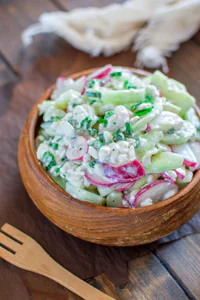 https://image.sistacafe.com/w200/images/uploads/content_image/image/328444/1491148071-creamy-cucumber-radish-salad-7.jpg
