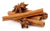 https://image.sistacafe.com/w200/images/uploads/content_image/image/328822/1491203922-sandalwood-oil-aromatherapy-star-anise-cinnamon-sandalwood.jpg