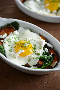 https://image.sistacafe.com/w200/images/uploads/content_image/image/337533/1492410942-Sweet-Potato-Spinach-Egg-Bowl.jpg