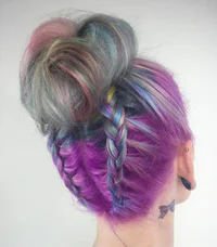 https://image.sistacafe.com/w200/images/uploads/content_image/image/352991/1494397812-7-two-braids-and-sock-bun-updo.jpg