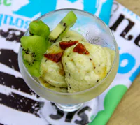 https://image.sistacafe.com/w200/images/uploads/content_image/image/355838/1494850691-Kiwi-and-Fig-Frozen-Yogurt-recipe-00.jpg