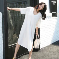 https://image.sistacafe.com/w200/images/uploads/content_image/image/360517/1495467331--font-b-Korea-b-font-Style-Straight-T-shirt-Dress-Women-Simple-White-V-neck.jpg