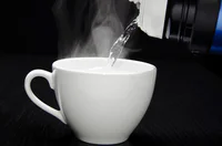 https://image.sistacafe.com/w200/images/uploads/content_image/image/361336/1495545500-berikut-ini-manfaat-minum-air-hangat-bagi-kesehatan.png