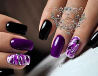 https://image.sistacafe.com/w200/images/uploads/content_image/image/368180/1496561426-Purple-Nail-Art-Designs-8.jpg