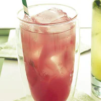 https://image.sistacafe.com/w200/images/uploads/content_image/image/376496/1497421894-54fdf6874c4aa-watermelon-lemonade-recipe-0810-lgn.jpg