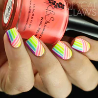 https://image.sistacafe.com/w200/images/uploads/content_image/image/37816/1442513108-Raibow-Summer-Striped-Nails.jpg