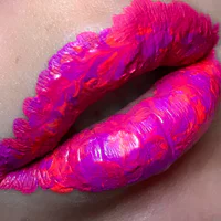 https://image.sistacafe.com/w200/images/uploads/content_image/image/379652/1497854841-marble-lips-7.jpg