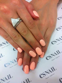 https://image.sistacafe.com/w200/images/uploads/content_image/image/380522/1497939560-Orange-nails-polish-on-tan-skin.jpg