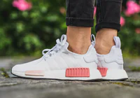 https://image.sistacafe.com/w200/images/uploads/content_image/image/406193/1500956254-adidas-nmd-r1-womens-exclusive-colorways-for-june-10th-02.jpg