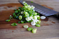 https://image.sistacafe.com/w200/images/uploads/content_image/image/41497/1443684257-green_onions.jpg