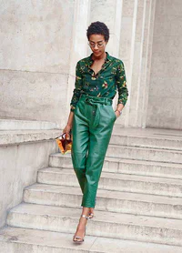 https://image.sistacafe.com/w200/images/uploads/content_image/image/42356/1443887256-j-crew-street-style-outfit-ideas-from-paris-green-pants-h724.jpg