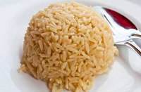 https://image.sistacafe.com/w200/images/uploads/content_image/image/44437/1444375372-Cooked-brown-rice.jpg