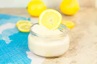 https://image.sistacafe.com/w200/images/uploads/content_image/image/45170/1444586429-DIY-Lemon-Body-Scrub-with-Oil.png