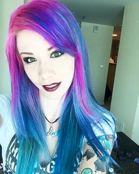 https://image.sistacafe.com/w200/images/uploads/content_image/image/45628/1444667812-Galaxy-Hair-Color-Ideas.jpg