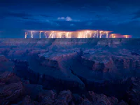 https://image.sistacafe.com/w200/images/uploads/content_image/image/55318/1447114282-thunderheads-over-the-grand-canyon-29000-1316793561-1.jpg