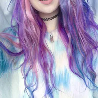https://image.sistacafe.com/w200/images/uploads/content_image/image/59897/1448118232-Dyed-Hair-Pastel-Blue-and-Violet.jpg