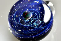 https://image.sistacafe.com/w200/images/uploads/content_image/image/62406/1448601739-space-glass-planets-galaxies-stars-pendants-satoshi-tomizu-25.jpg