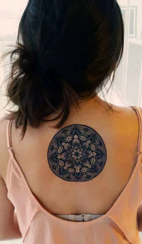 https://image.sistacafe.com/w200/images/uploads/content_image/image/70409/1450678369-lotus-flower-henna-tattoo.jpg