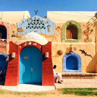 https://image.sistacafe.com/w200/images/uploads/content_image/image/74223/1451573095-ahmed-saeed-describes-egypts-gharb-sehel-as-a-village-filled-with-colorful-houses-kind-warm-people-and-mesmerizing-views-of-the-nile-he-received-the-travel-award.jpg
