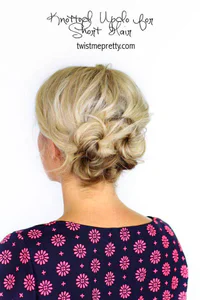 https://image.sistacafe.com/w200/images/uploads/content_image/image/74741/1451792759-Easy-Updo-Hairstyle-for-Medium-Hair.jpg