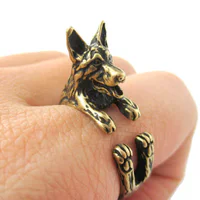 https://image.sistacafe.com/w200/images/uploads/content_image/image/86015/1453708038-realistic-german-shepherd-shaped-animal-wrap-ring-in-brass-sizes-4-to-8-5_1024x1024.jpg