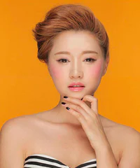 https://image.sistacafe.com/w200/images/uploads/content_image/image/87887/1453989918-korean-makeup5.jpg