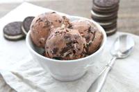 https://image.sistacafe.com/w200/images/uploads/content_image/image/8861/1433822901-4-Ingredient-Oreo-Ice-Cream.jpg