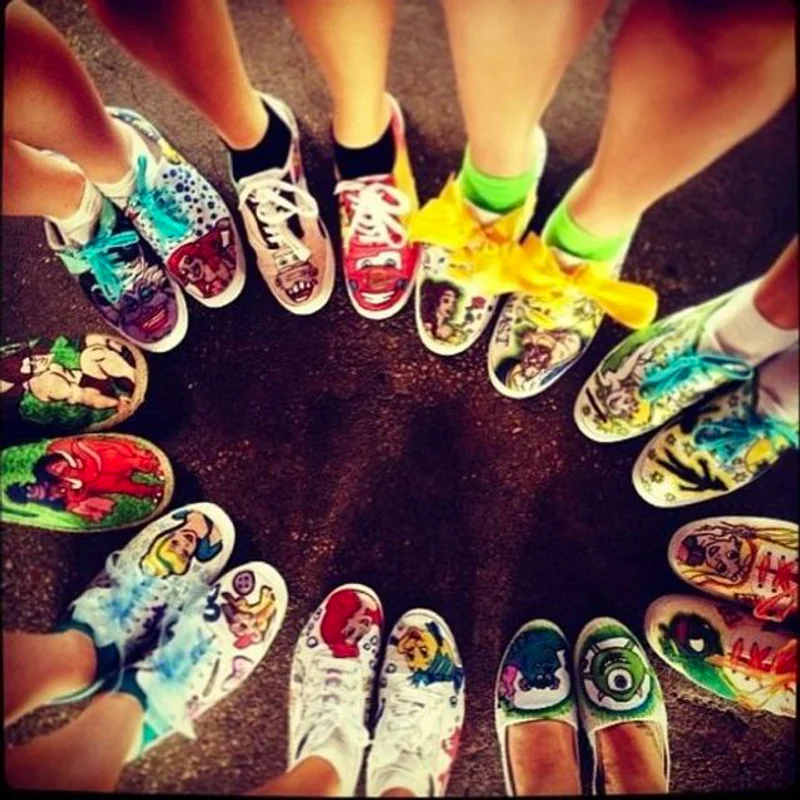 40 แฟชั่นรองเท้า "Disney Shoes" สวยเริ่ด ใส่สบาย สไตล์วัยทีน !!