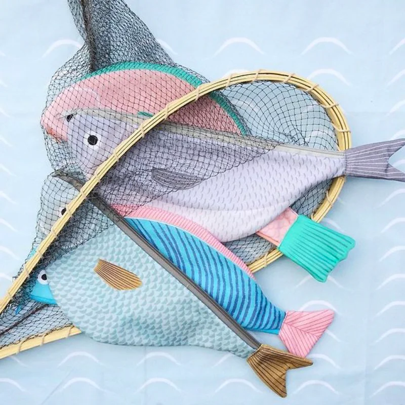 รวมไอเดีย "Fish Bags" ที่จับปลาในท้องทะเลมาทำเป็นกระเป๋า!