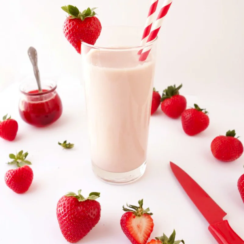 Strawberry Bunny Milk สูตรนมสตรอว์เบอร์รี่ฉบับโฮมเมด หอมหวานมัน ถึงรสชาติที่แท้จริง